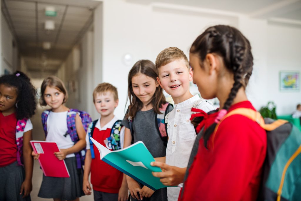 Inklusionsbegleitung begleitet Kinder sicher durch den Schulalltag in Lohmar und Neunkirchen-Seelscheid, Sankt Augustin sowie dem gesamten Rhein-Sieg-Kreis.